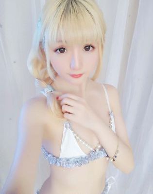 迪拜的女孩完整高清在线观看