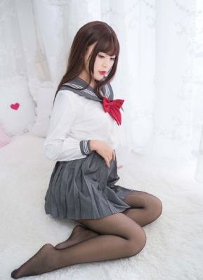 亚洲人妖女同在线播放