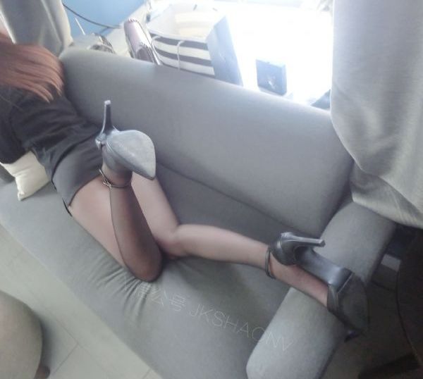 漂亮的女教师