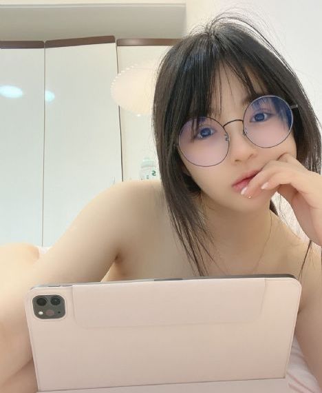 女教师动漫