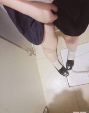 与鸭鱼共舞电影
