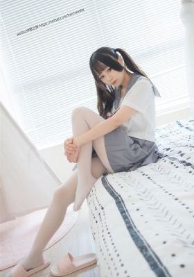 免费看黄色三级三级